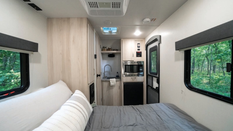 Teardrop Camper With a Bathroom Winnebago Hike 100 1316FB Interior
