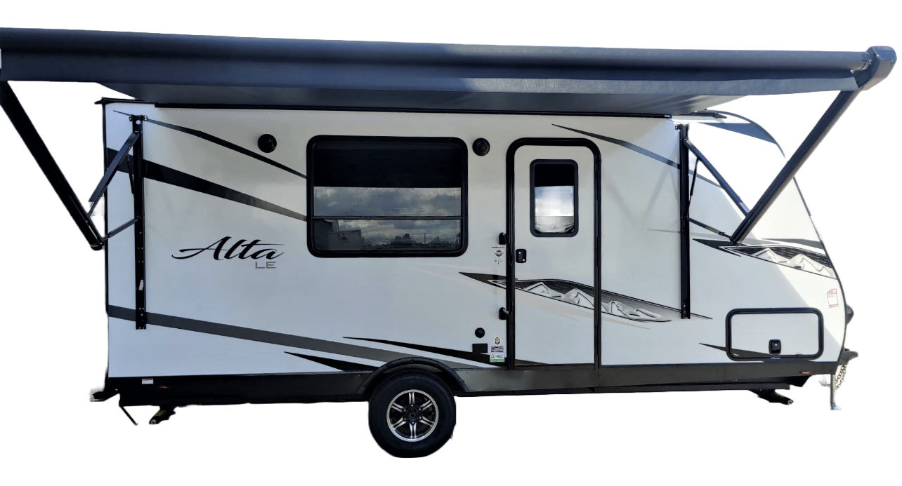 East To West RV to Debut New Della Terra & Alta LE Series