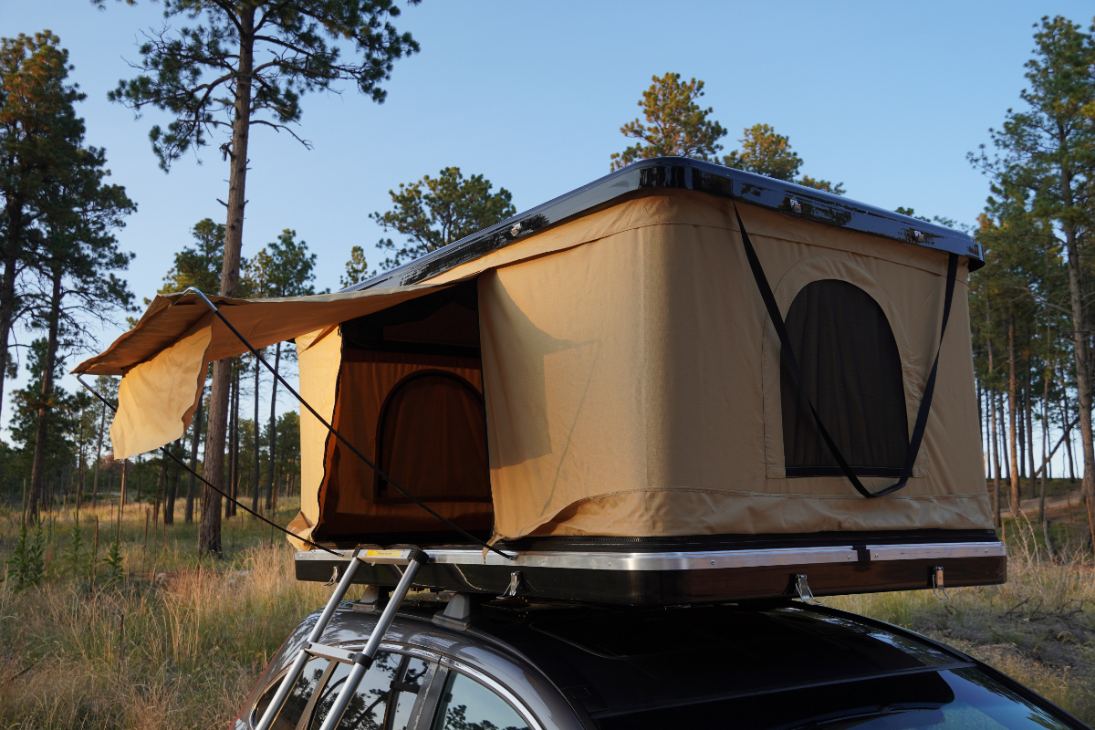 Gear Review: Venture Forward Hard-Shell Rooftop Tent