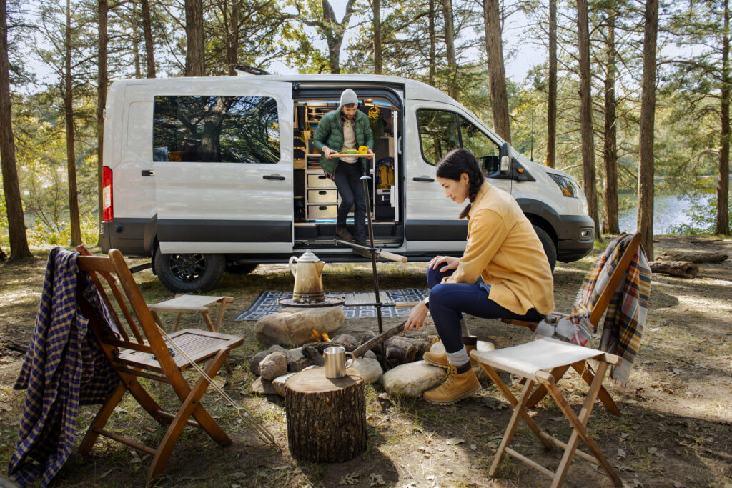 Video: Ford Pro Introduces the New 2023 Transit Trail Van
