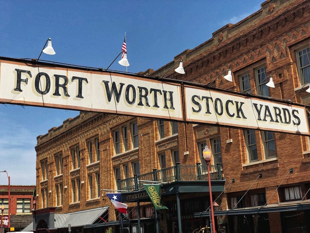 The entry sign to Fort Worth Stockyards