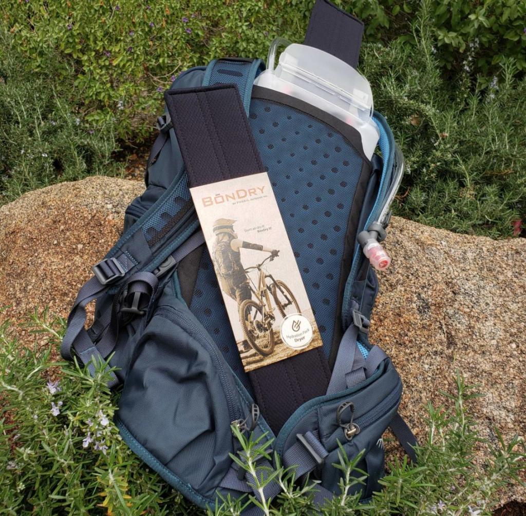 fossil outdoor bondry hiking gear