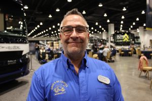Newmar Honors Dealers; Annual Meeting Wraps Up Today