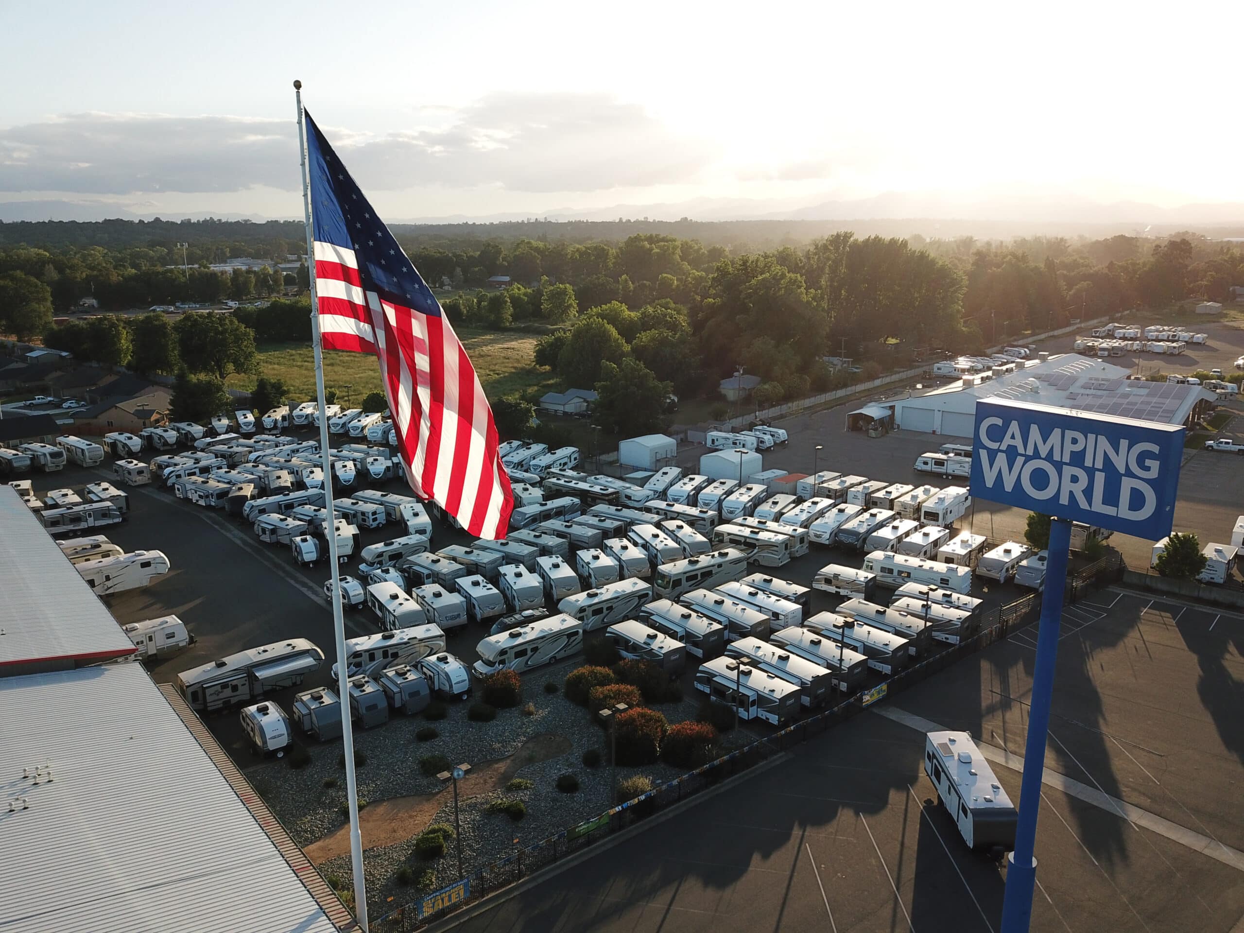 Camping World Opens 191st Dealership in Branson, Mo.