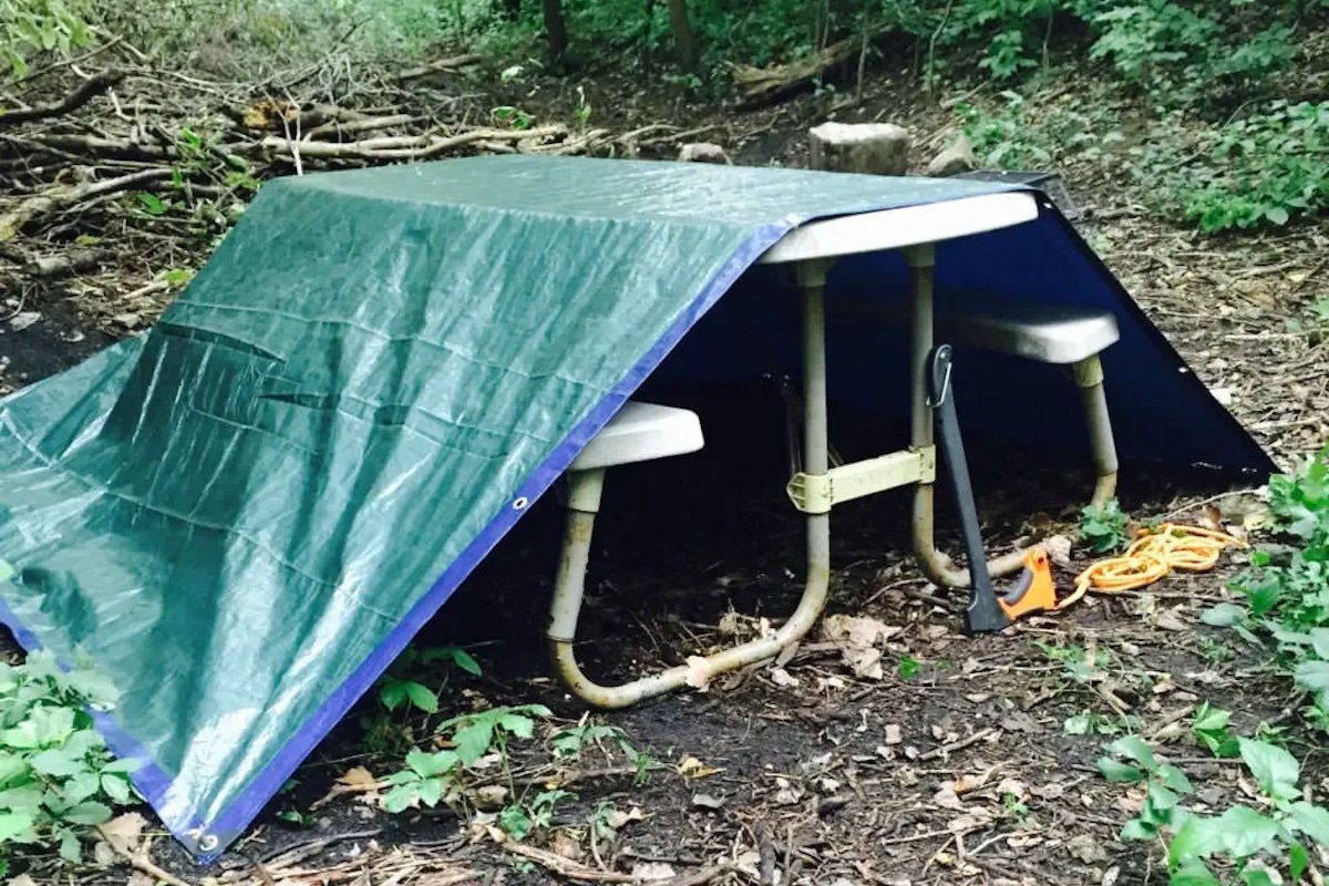 10-second shelter