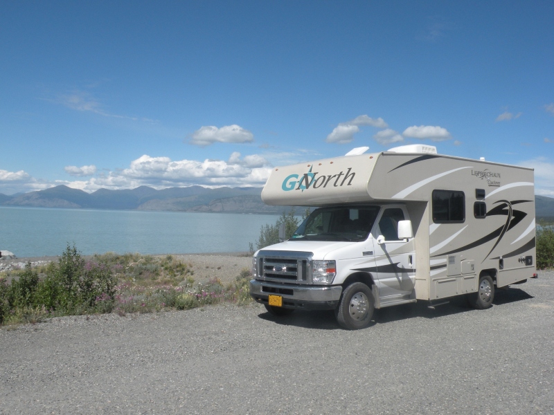 What Is The Minimum Age To Rent An RV?