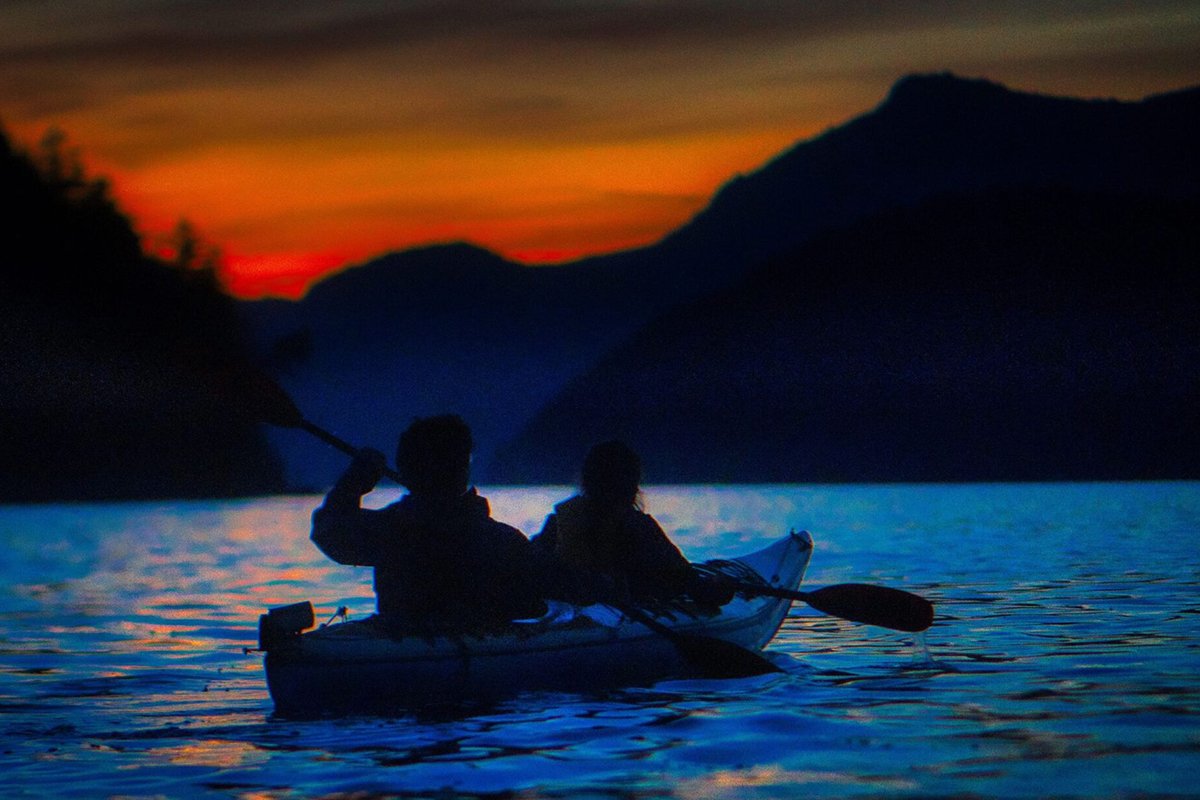 8 Unique Kayaking Experiences, From Bioluminescence to Oyster Farms