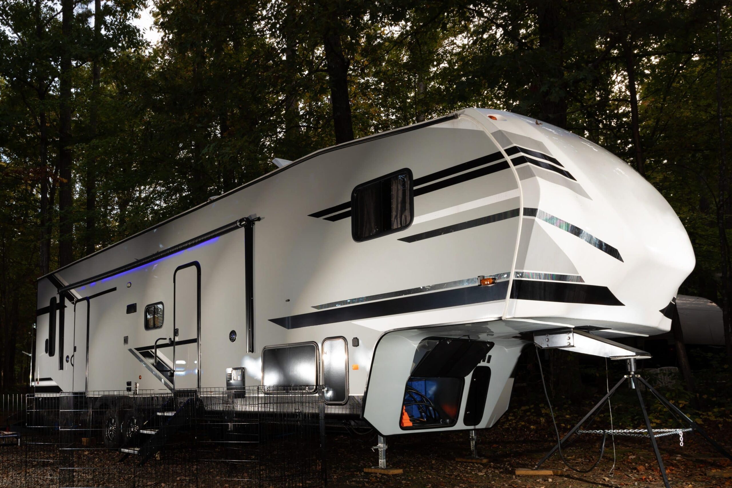 Introducing INDURO Acrylic-Capped Sheet from Trinseo – RVBusiness – Breaking RV Industry News
