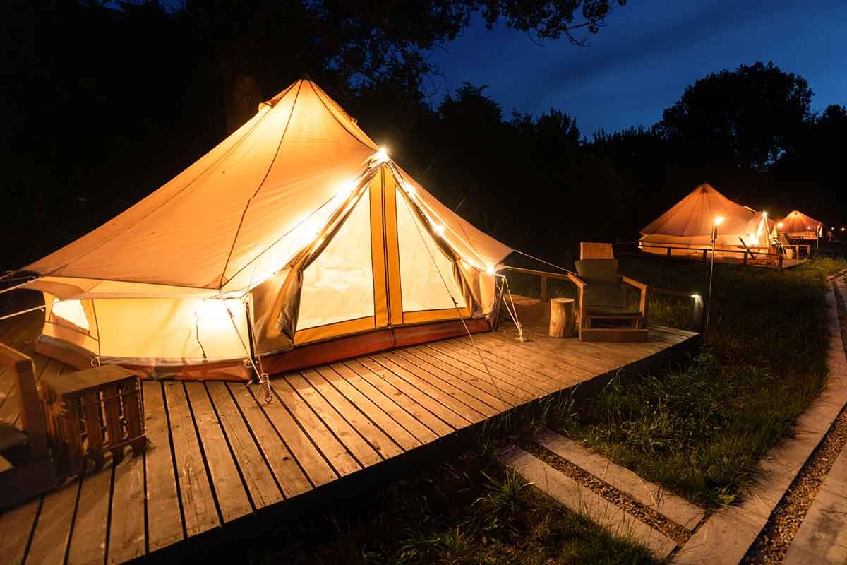 Team Camp or Team Glamp? Glamping Is Trending, Here’s Why