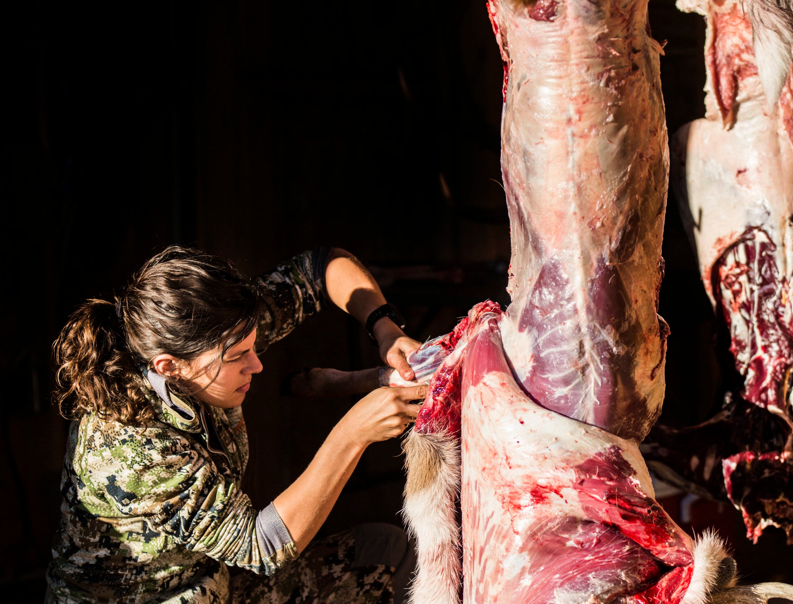 Learning how to skin a deer is relatively easy, all you need is a sharp knife.
