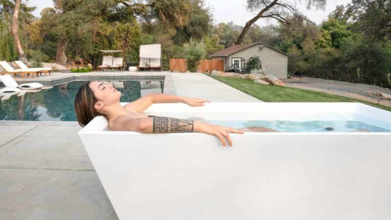 The Cold Facts of One Hot Health Trends: Cold Plunge