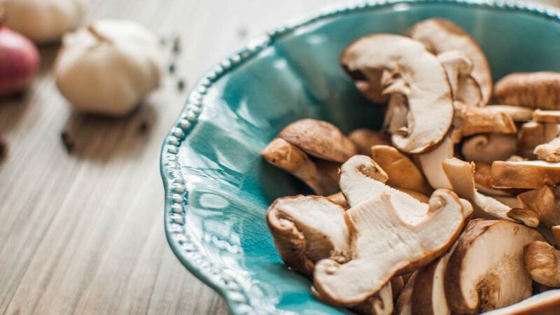 How to Grow Mushrooms in Your Kitchen