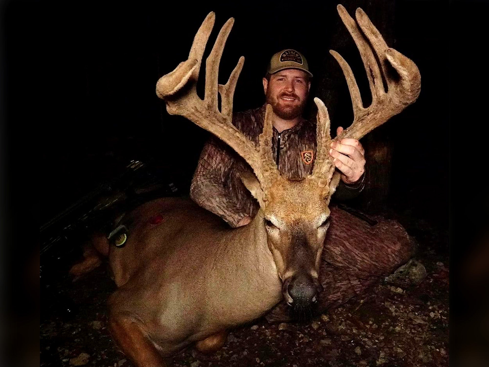 kentucky bowhunter three years stud in velvet