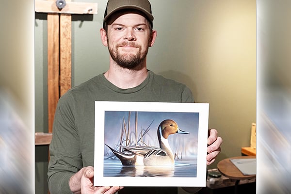 Measure allows hunters to house Duck Stamp on phones – Outdoor News