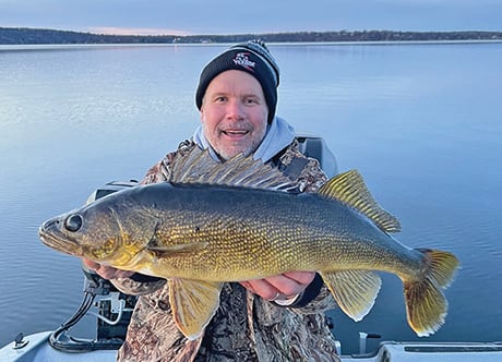 Minnesota’s Pro Tip of the Week: Here’s how to use minnows to catch fall walleyes – Outdoor News
