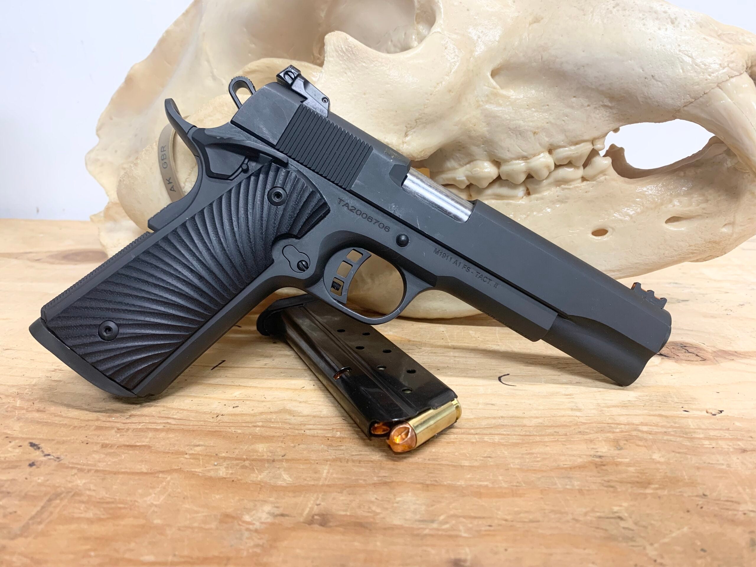 taylor's & company 1911 tactical 10mm and bear skull