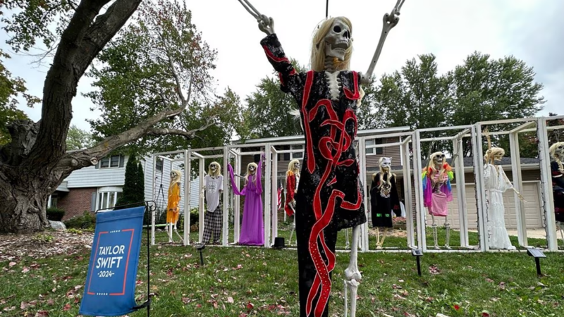 Welcome to the Sc-Eras Tour: When Taylor Swift and Halloween Decor Collide