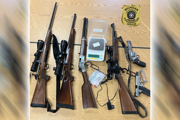 Michigan conservation officers seize cocaine, six illegal firearms from men in Montmorency County – Outdoor News