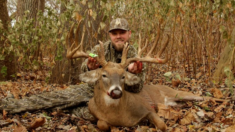 Pennsylvania Crossbow Hunter Tags Giant 18-Point Buck with a Little Help from His Friends