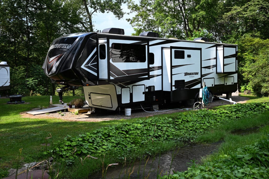 RV in site, image for snowbird travel