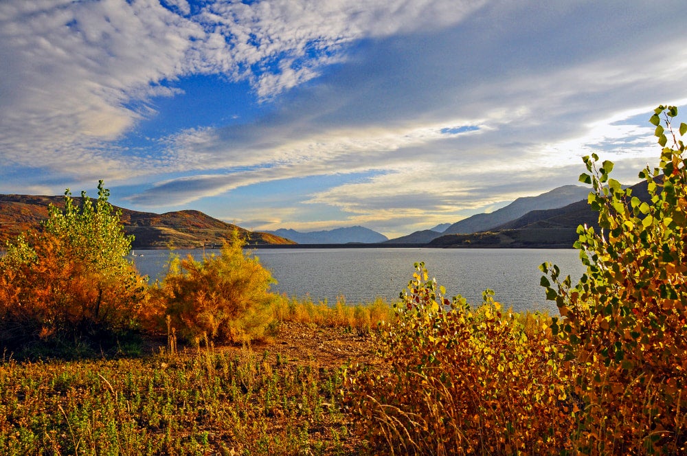 Fall foliage and lake at Jordanelle Reservoir