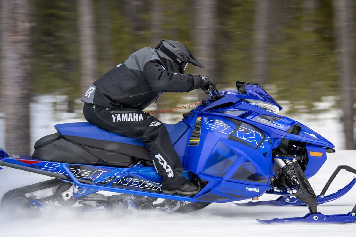 turbocharged-snow-mobiles-for-winter-riding