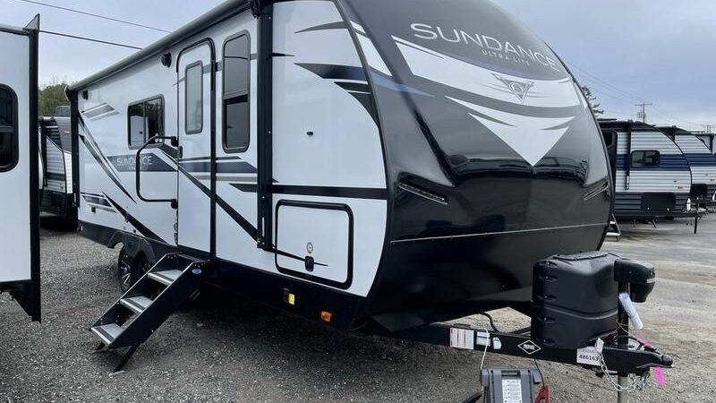 12 Best Travel Trailers For Couples in 2024