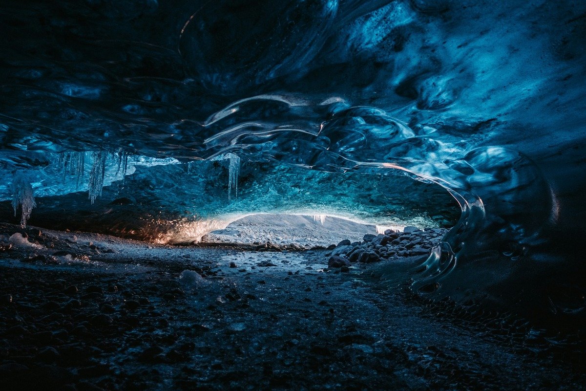 ice-cave-image 2