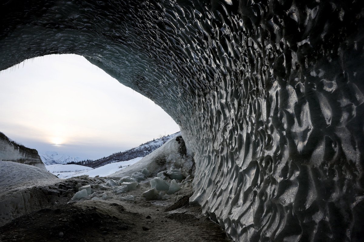 ice-cave-image 1