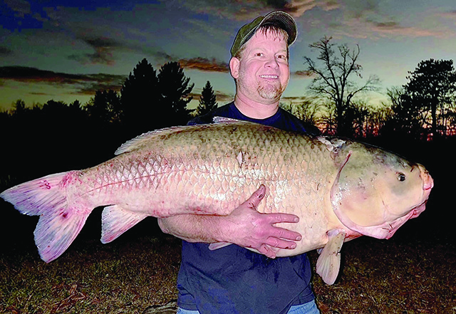 Ohio bowfisherman sets a second state record, this time with near 46-pound bigmouth buffalo – Outdoor News