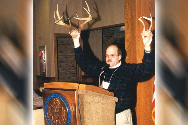 Pennsylvania wildlife biologist Gary Alt honored with Lifetime Achievement Award after years of tackling tough topics – Outdoor News