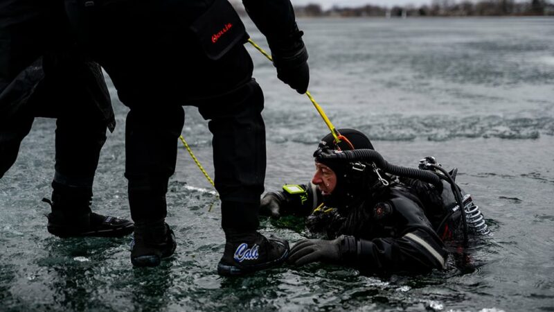 Iowa’s Ice Hole Festival on West Okoboji leads to Recreational Ice Diving Certification – Outdoor News