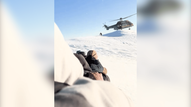 Rescuers Use a Helicopter to Save Six Hikers from Mount Baldy