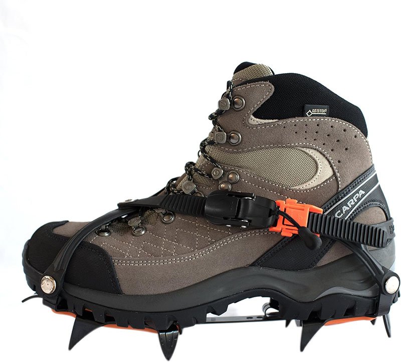 best-crampons-for-winter-hiking