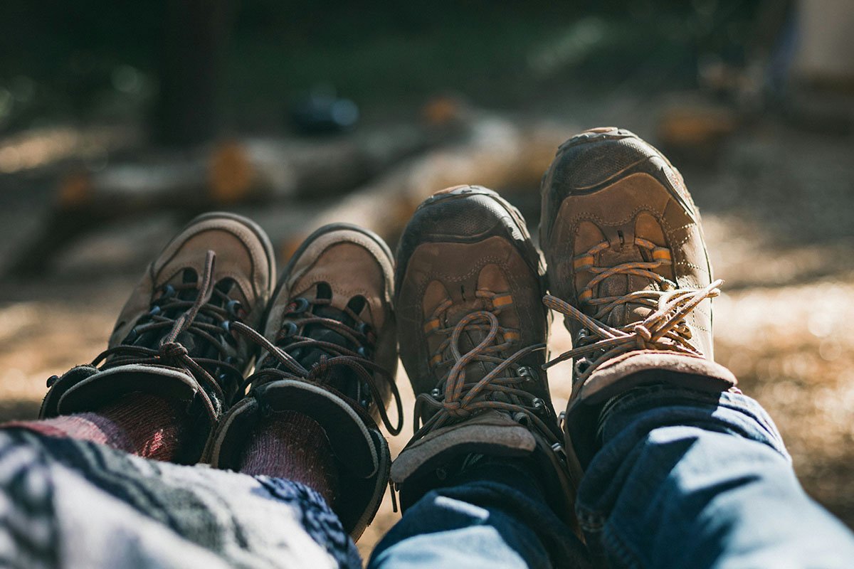 hiking-boots-vs-shoes