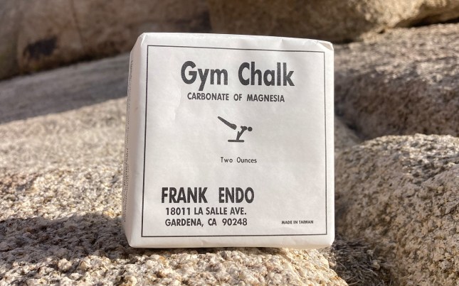 We tested the Frank Endo Block Gym Chalk.