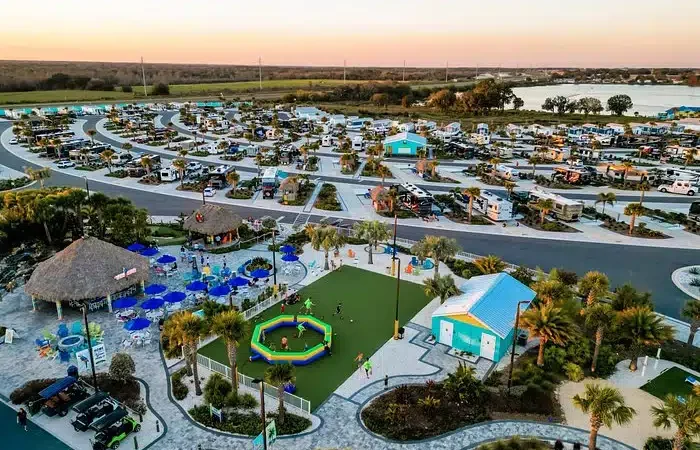Camp Margaritaville in Florida Ready to Host Kenny Rogers Band – RVBusiness – Breaking RV Industry News