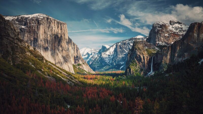 Visiting Yosemite Is About to Get Harder: Here’s the Scoop on Entrance Reservations