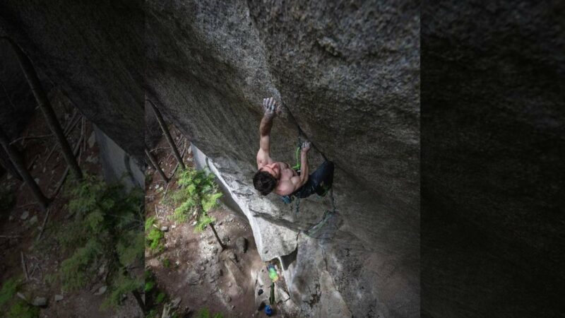 19 Years Later: ‘First Ascent’ Climber Didier Berthod Free Climbs Cobra Crack