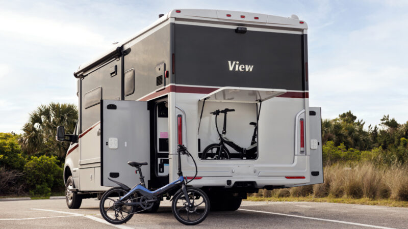 Meet the Sophisticated and Smart Winnebago View and Navion 24T