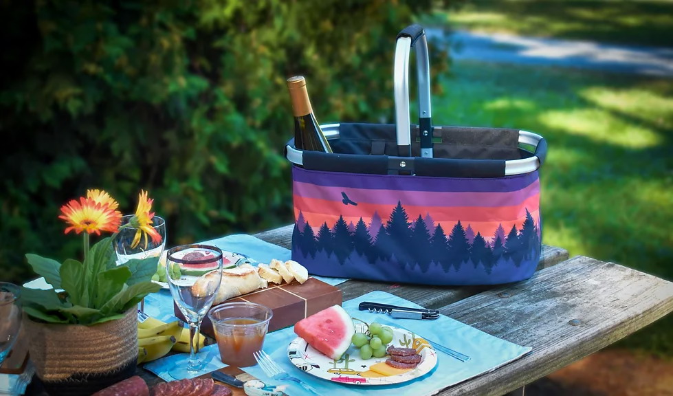 Camp Casual picnic basket