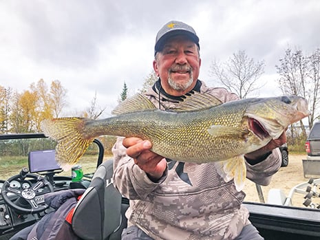 Should fishing guides be licensed in Minnesota? Some say ‘yes,’ noting its potential benefit to fisheries – Outdoor News