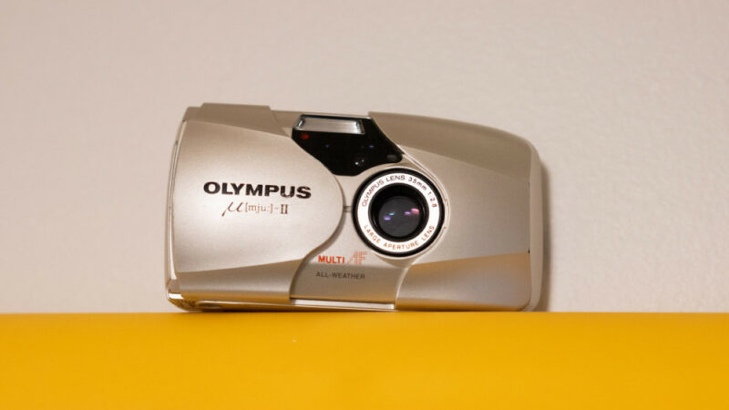 Is This Compact Point and Shoot Film Camera Worth the Money?