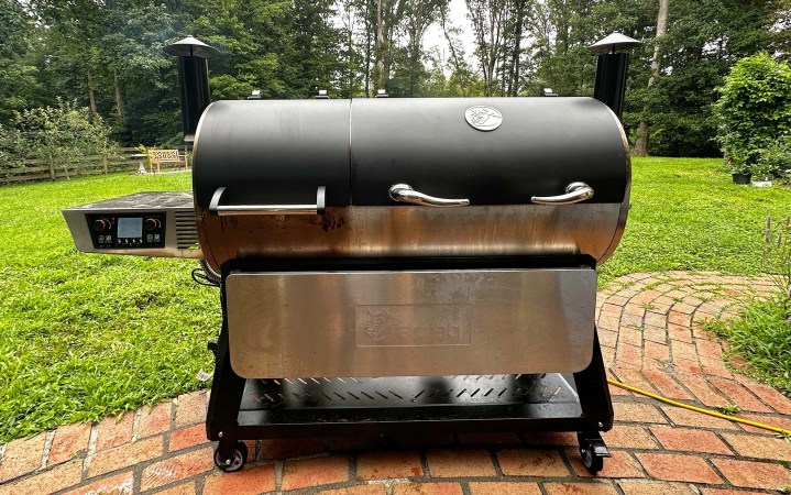 Recteq DualFire 1200 Review: The Smoker That Made Me Sell My Traeger
