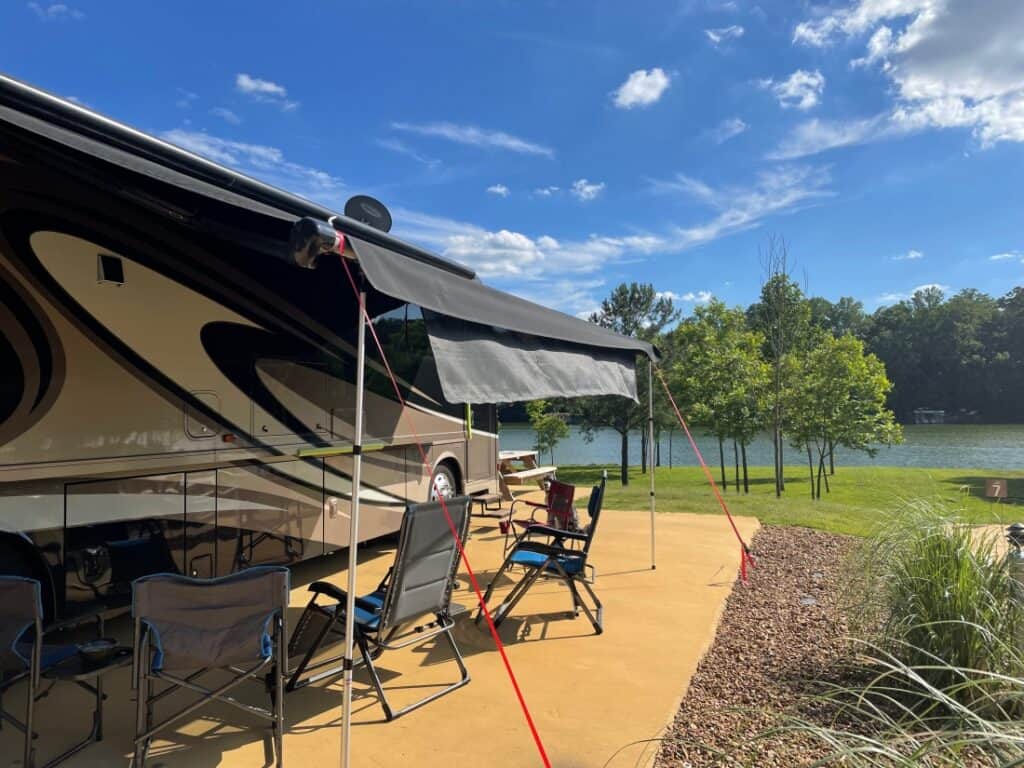 Tiffin motorhome parked at a campsite at Twin Creeks RV Resort.