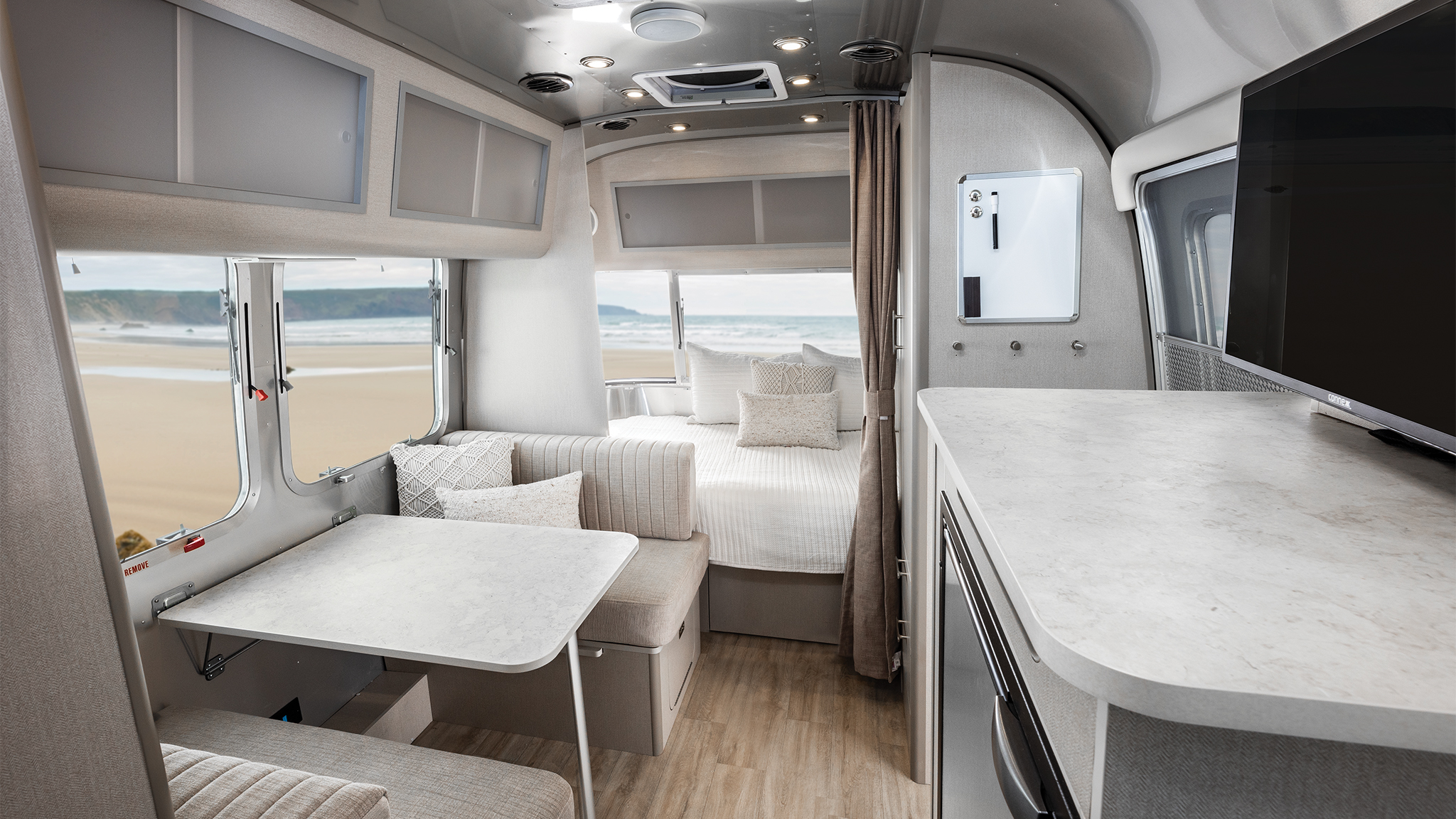 Airstream Caravel travel trailer - interior