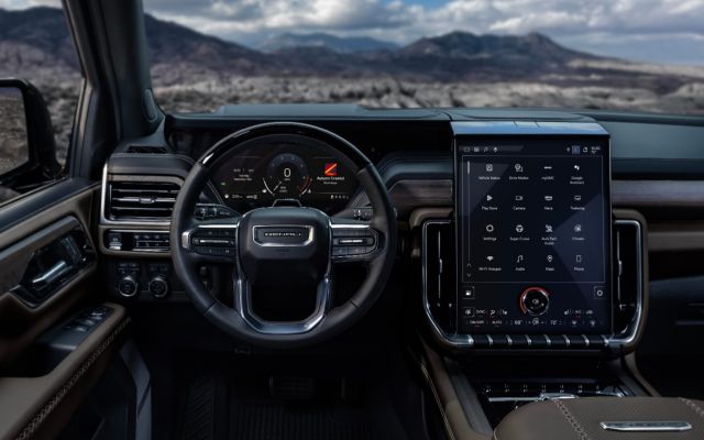 GMC Yukon 2025 Dashboard view