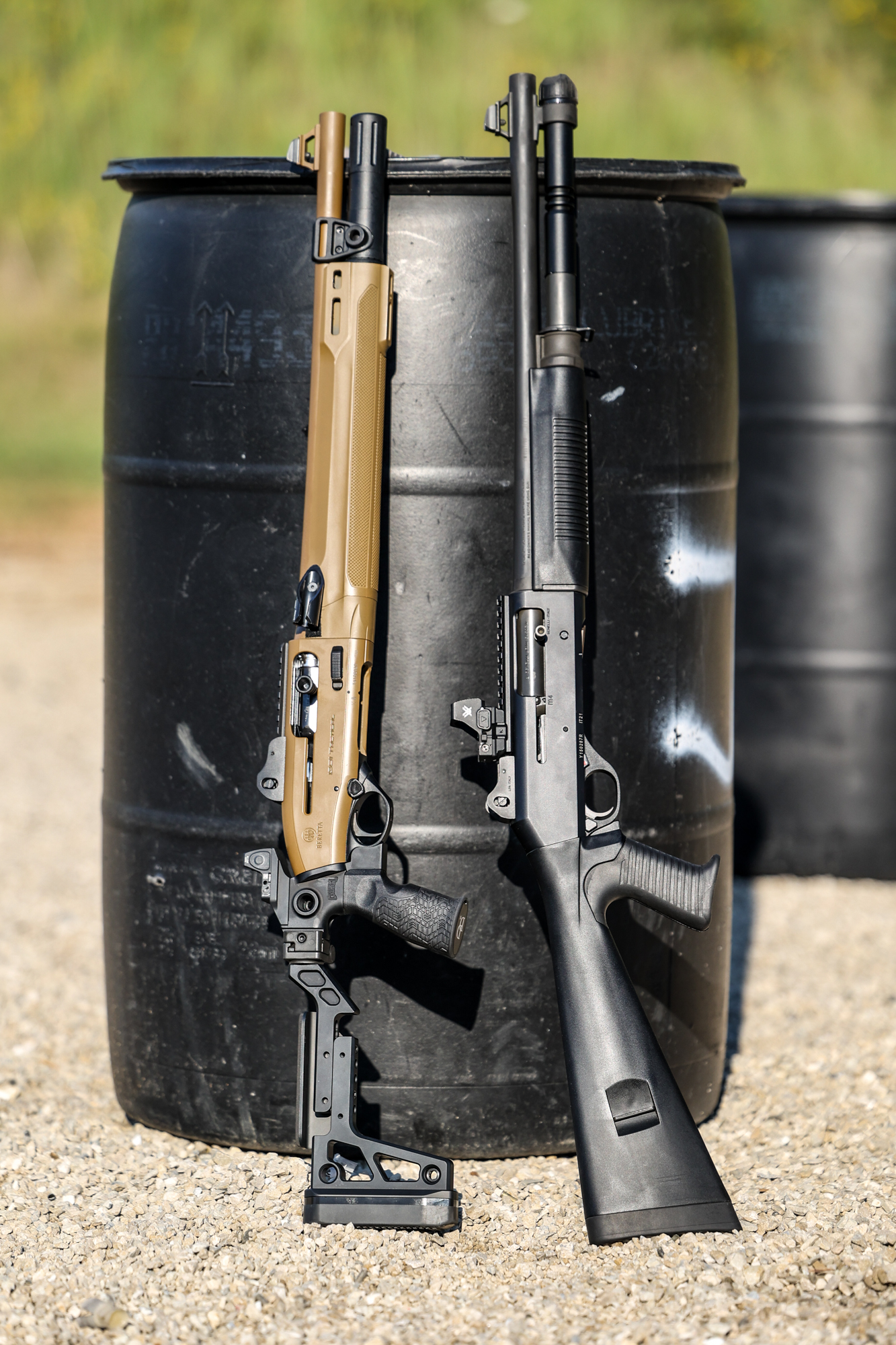 Benelli m4 vs Beretta 1301 Mod 2