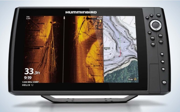  The Humminbird Helix 12 side imaging fish finder