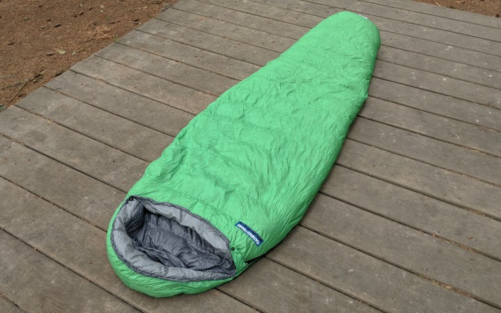  Feathered Friends Egret sleeping bag on wooden platform